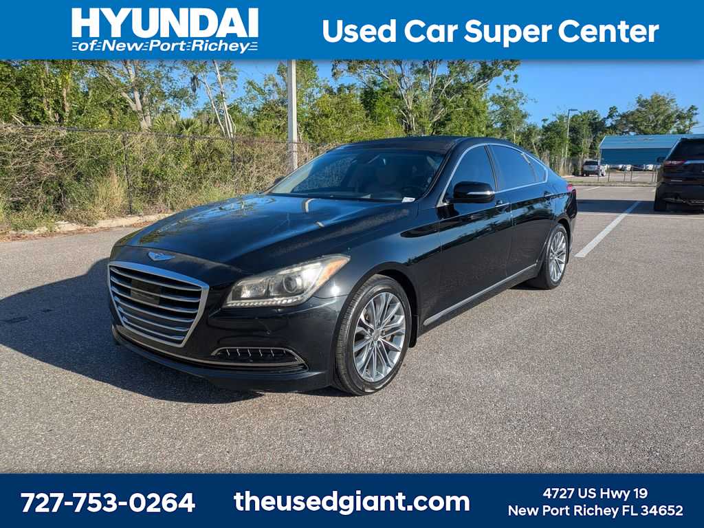 2015 Hyundai Genesis 3.8 -
                  New Port Richey, FL