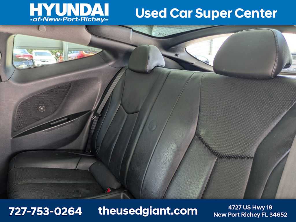 Thumbnail: 2013 Hyundai Veloster - 15