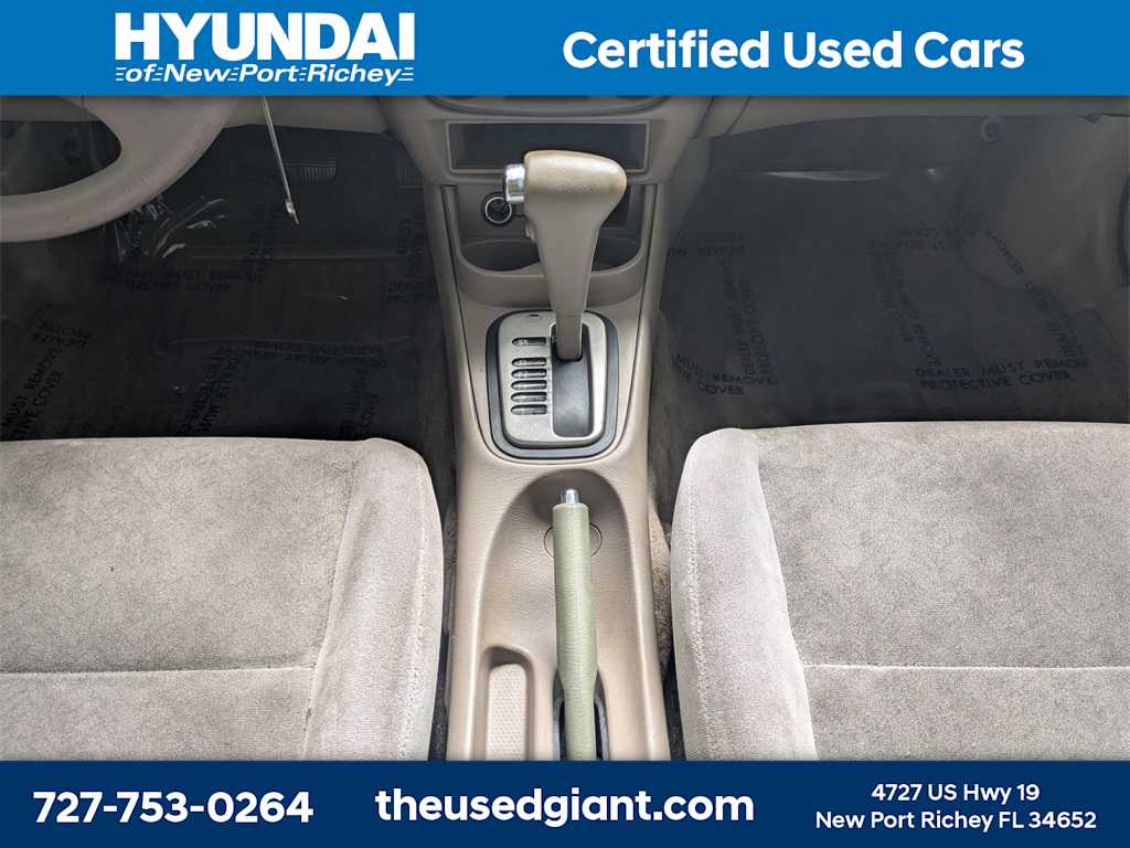 Thumbnail: 2003 Nissan Sentra - 17