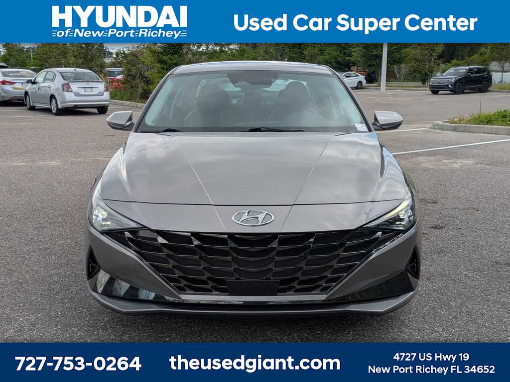 Thumbnail: 2023 Hyundai Elantra - 8