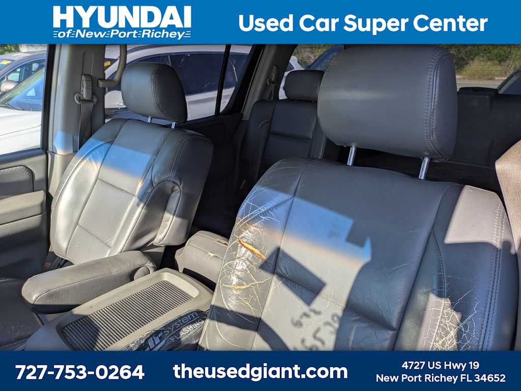 Thumbnail: 2005 Nissan Armada - 3