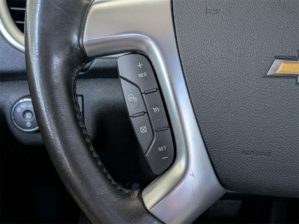 Thumbnail: 2017 Chevrolet Traverse - 36