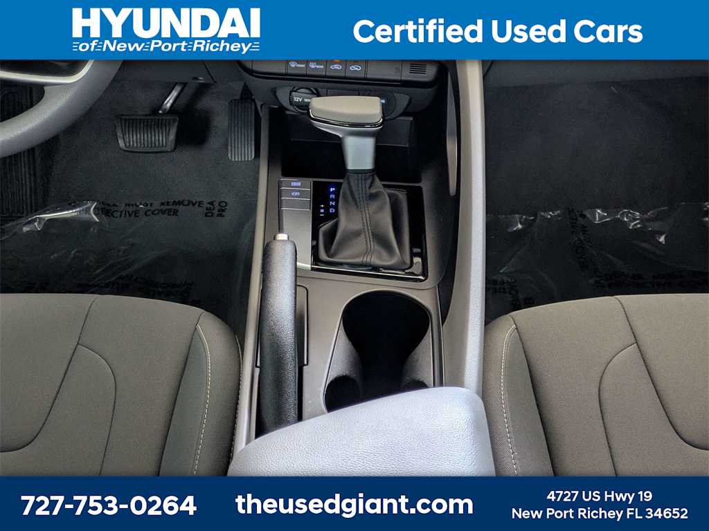 Thumbnail: 2024 Hyundai Elantra - 15