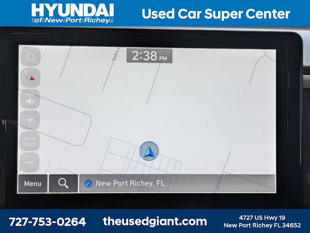 Thumbnail: 2023 Hyundai Venue - 21