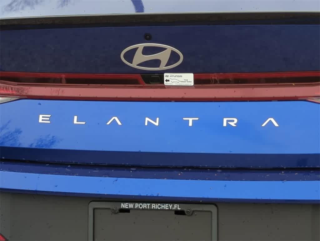 Thumbnail: 2025 Hyundai Elantra - 10