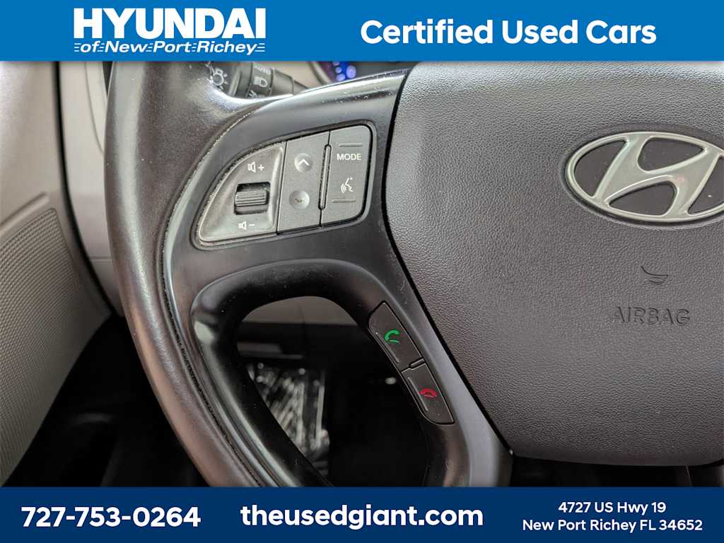 Thumbnail: 2015 Hyundai Tucson - 29