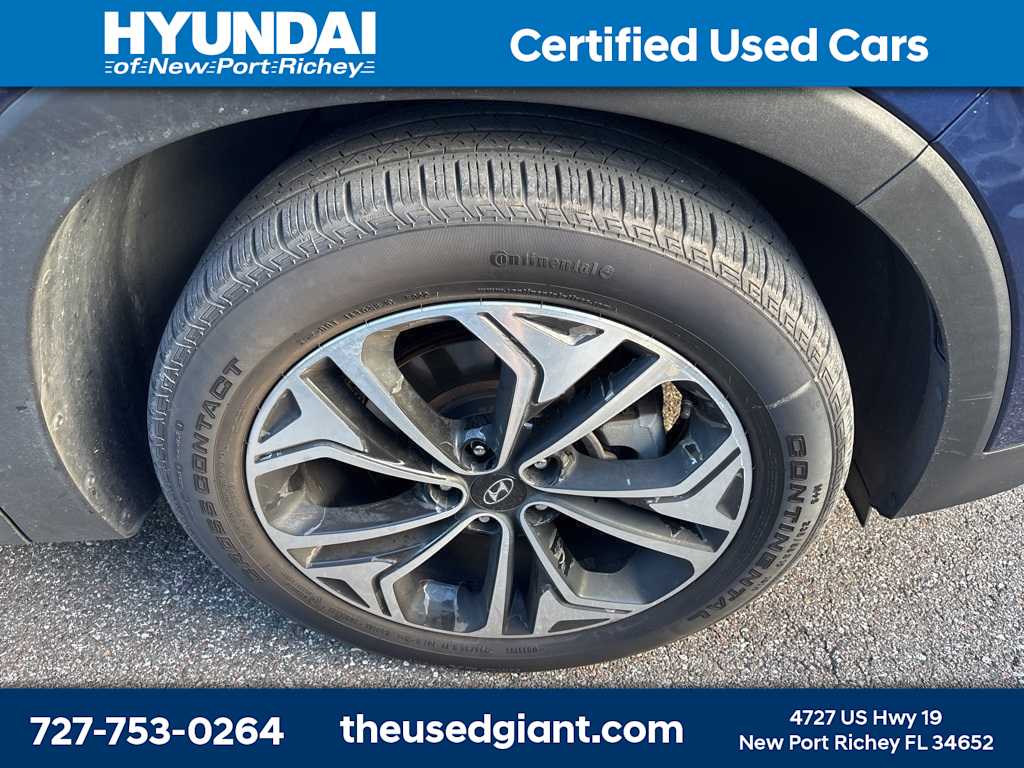Thumbnail: 2019 Hyundai Santa Fe - 6