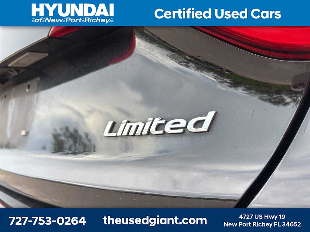 Thumbnail: 2015 Hyundai Sonata - 5