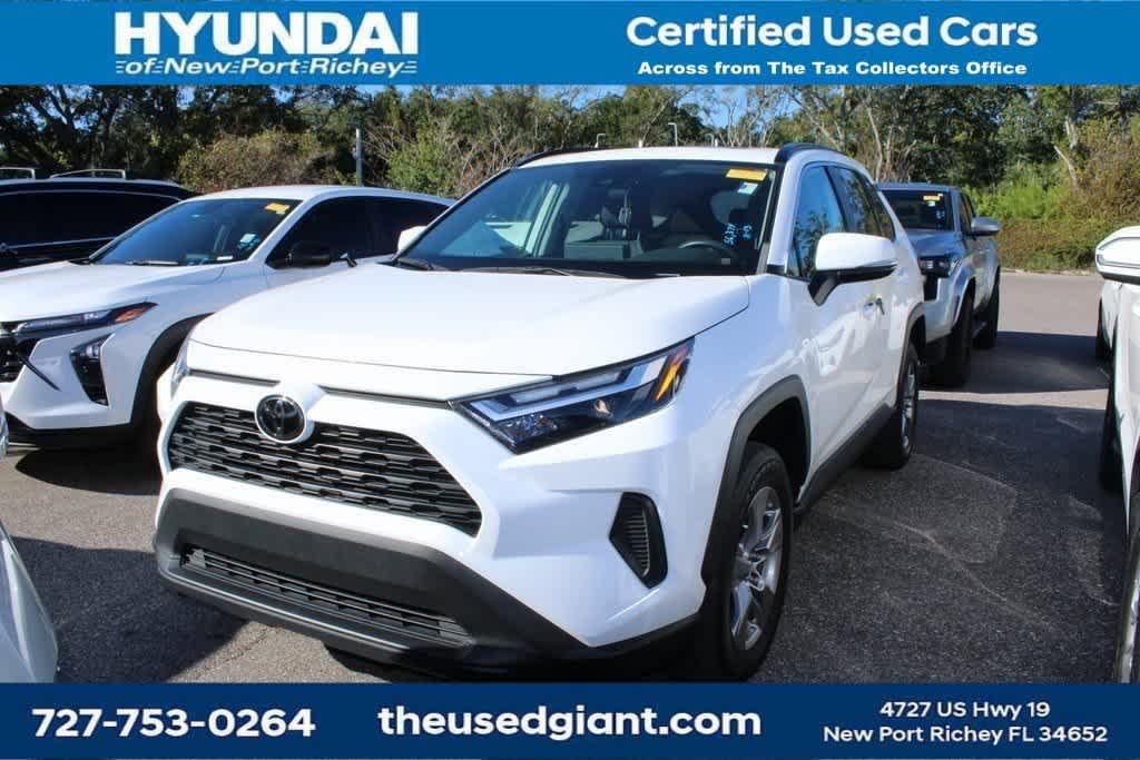 Thumbnail: 2022 Toyota RAV4 - 1