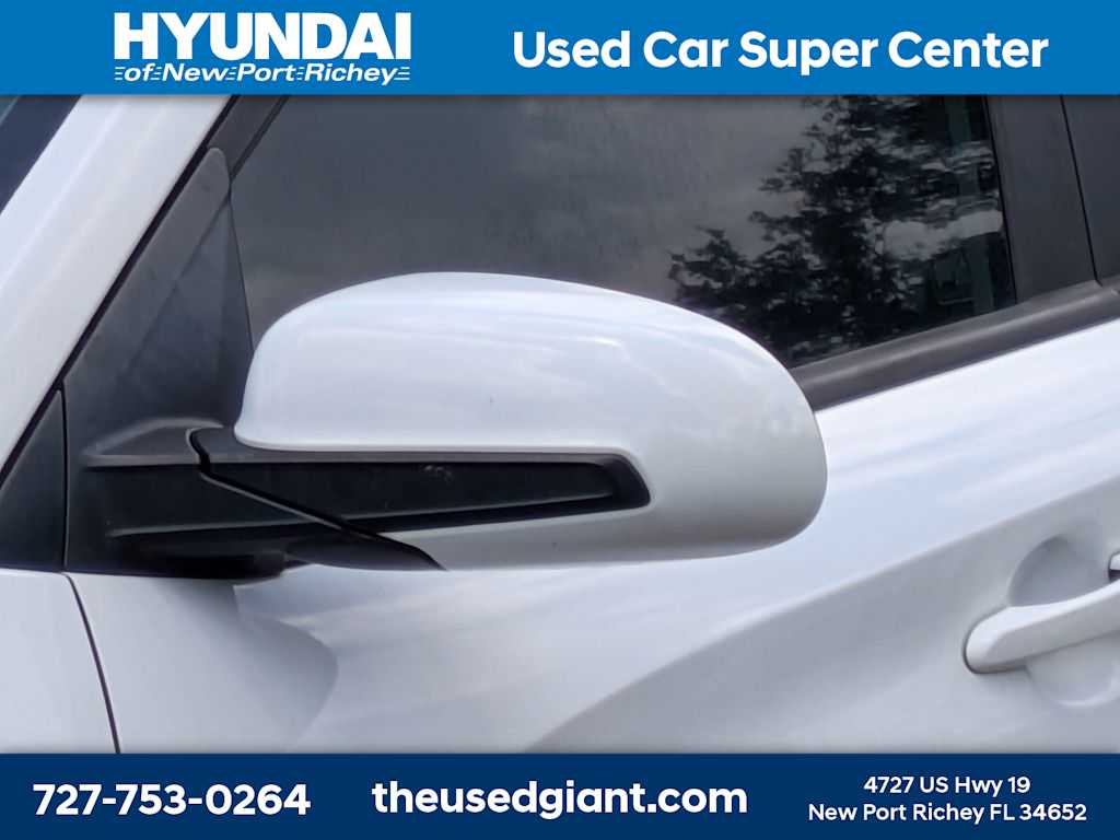 Thumbnail: 2021 Hyundai Kona - 11