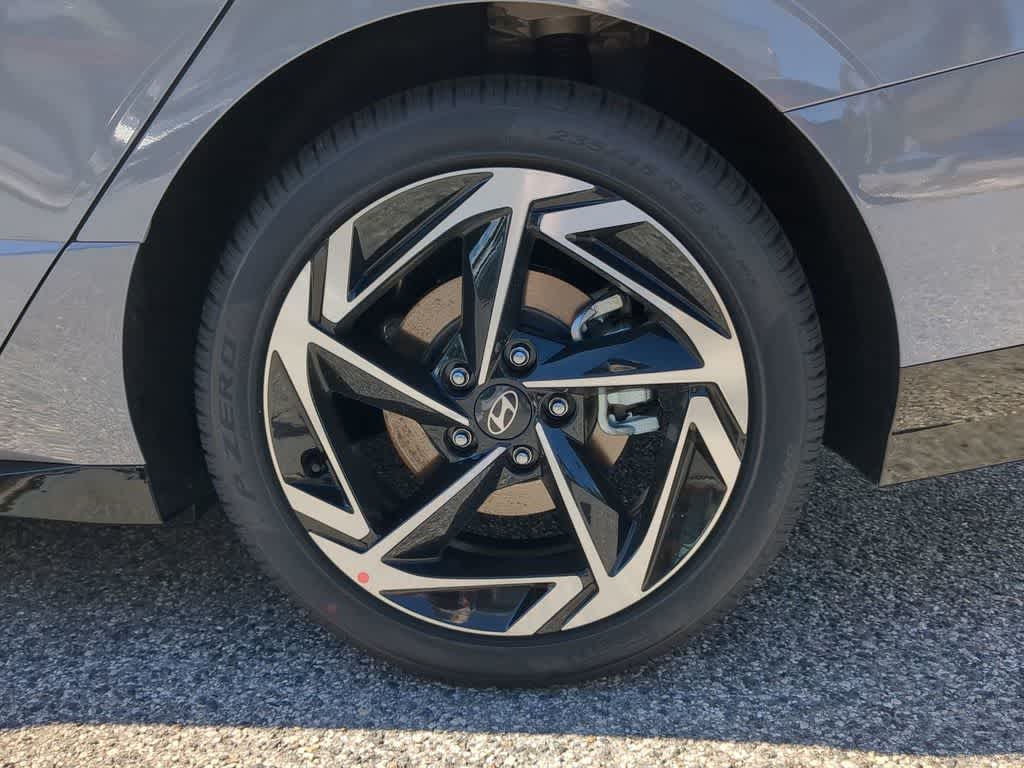 Thumbnail: 2026 Hyundai Sonata - 14