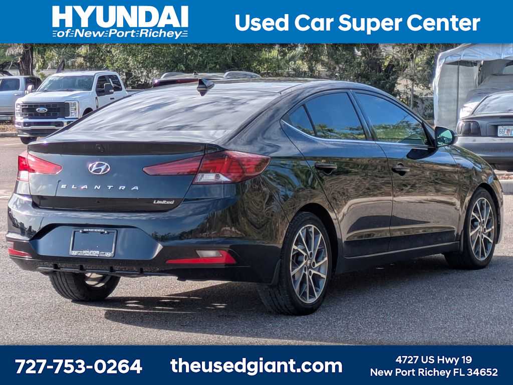 Thumbnail: 2020 Hyundai Elantra - 5
