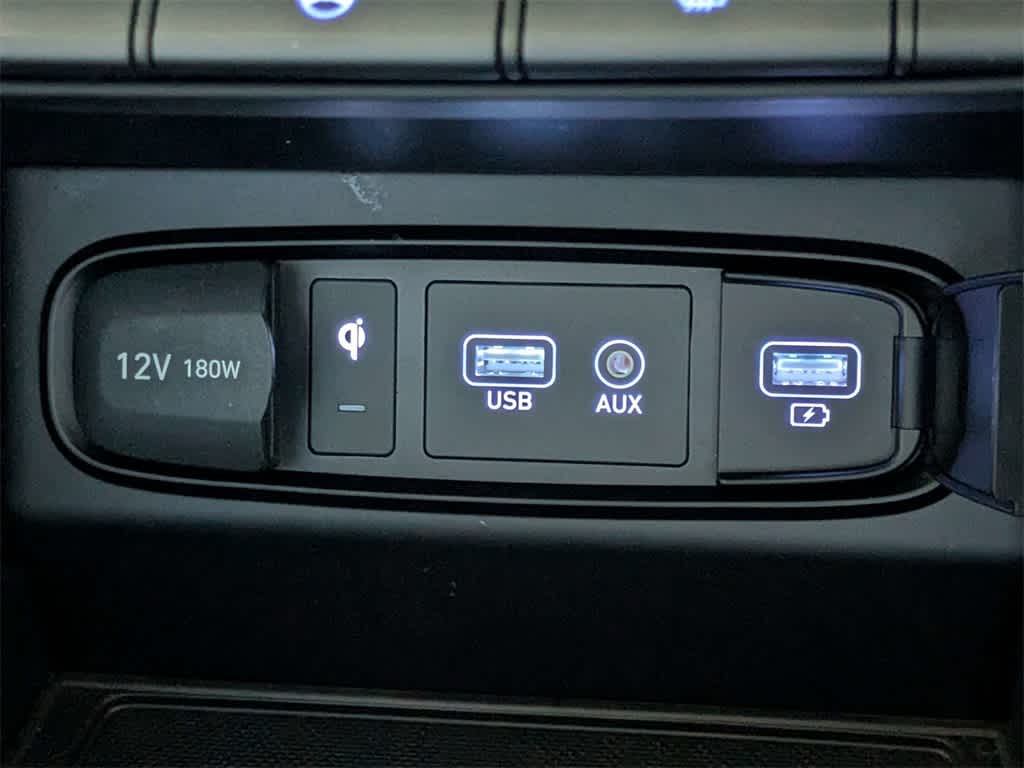 Thumbnail: 2020 Hyundai Santa Fe - 31