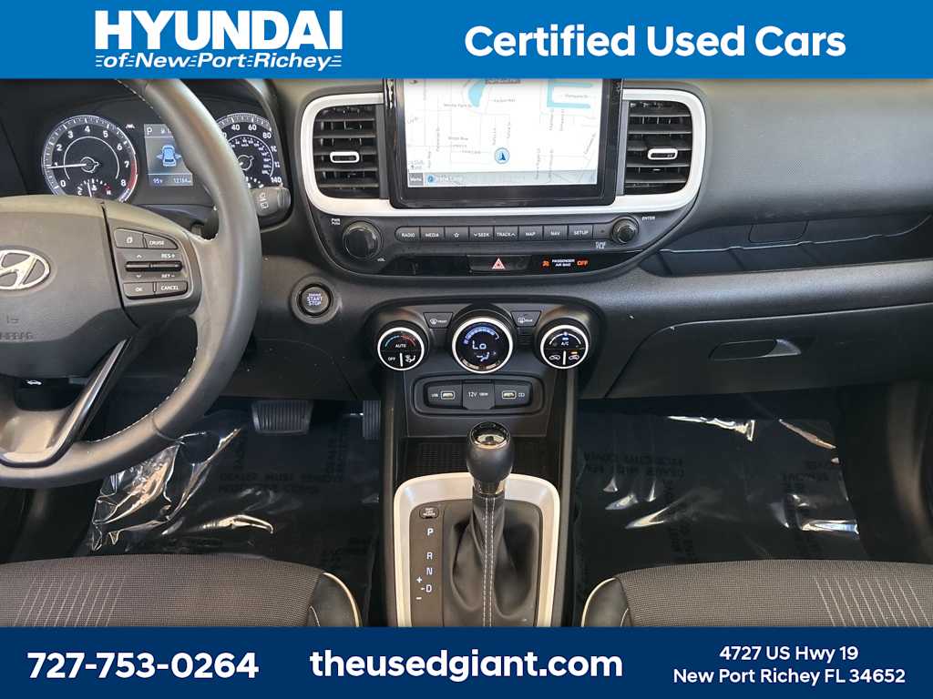 2022 Hyundai Venue Limited 14