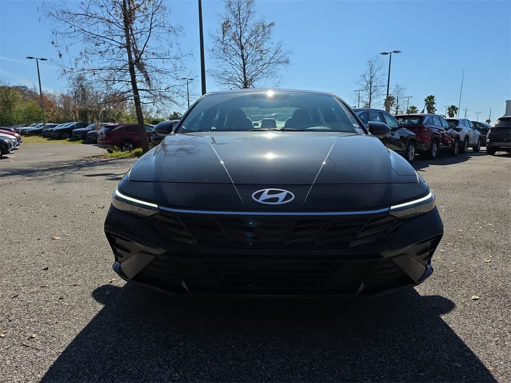 Thumbnail: 2025 Hyundai Elantra - 8