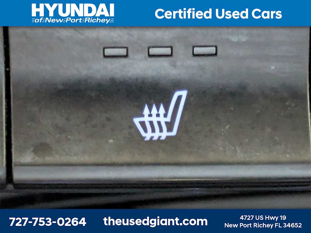 Thumbnail: 2020 Hyundai Santa Fe - 28