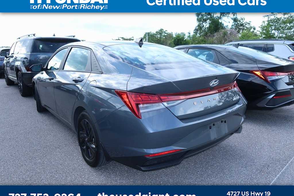 Thumbnail: 2023 Hyundai Elantra - 2