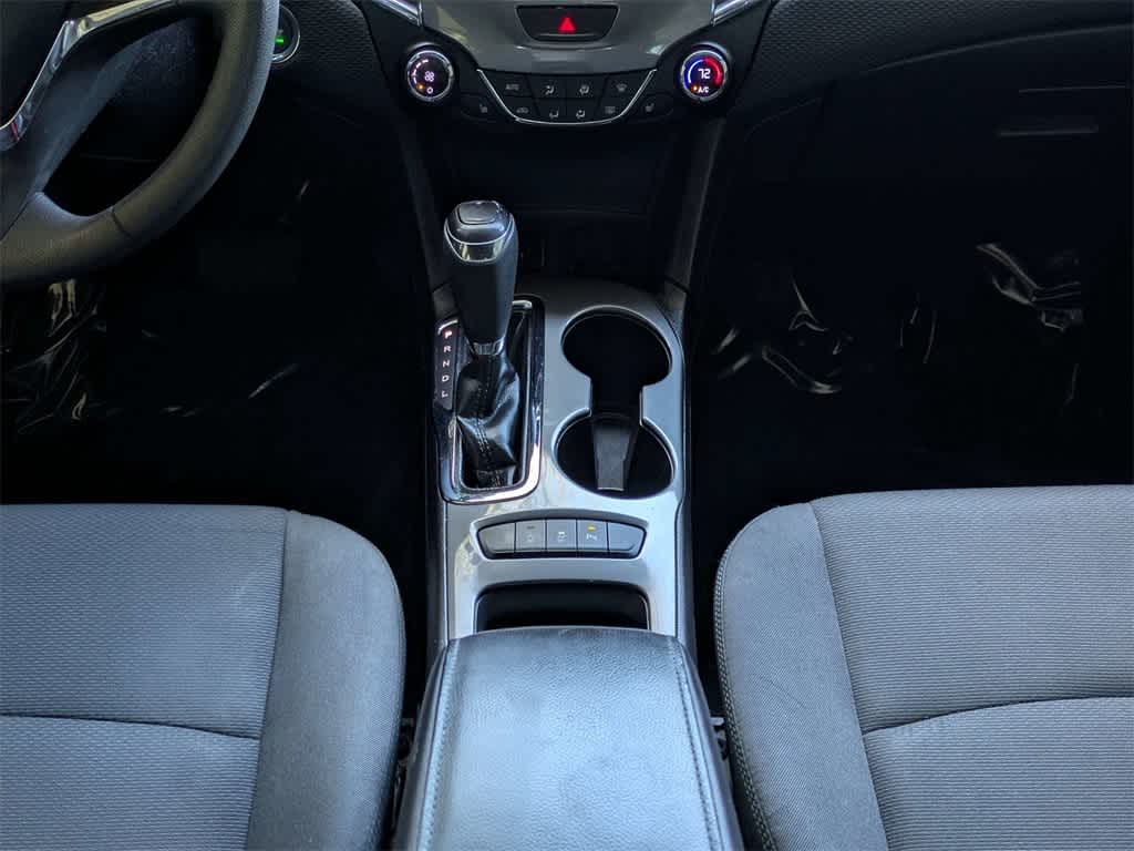 Thumbnail: 2019 Chevrolet Cruze - 20