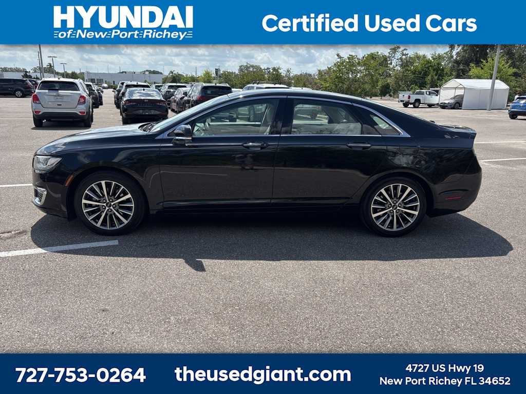 Thumbnail: 2019 Lincoln MKZ - 2