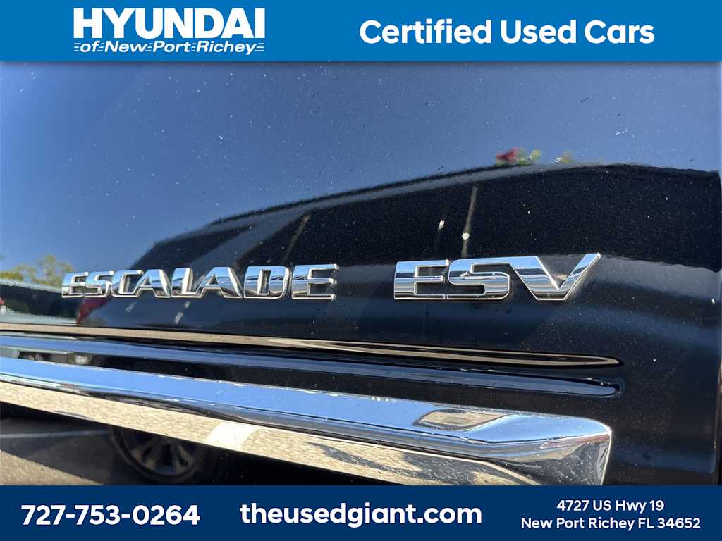 Thumbnail: 2014 Cadillac Escalade - 5