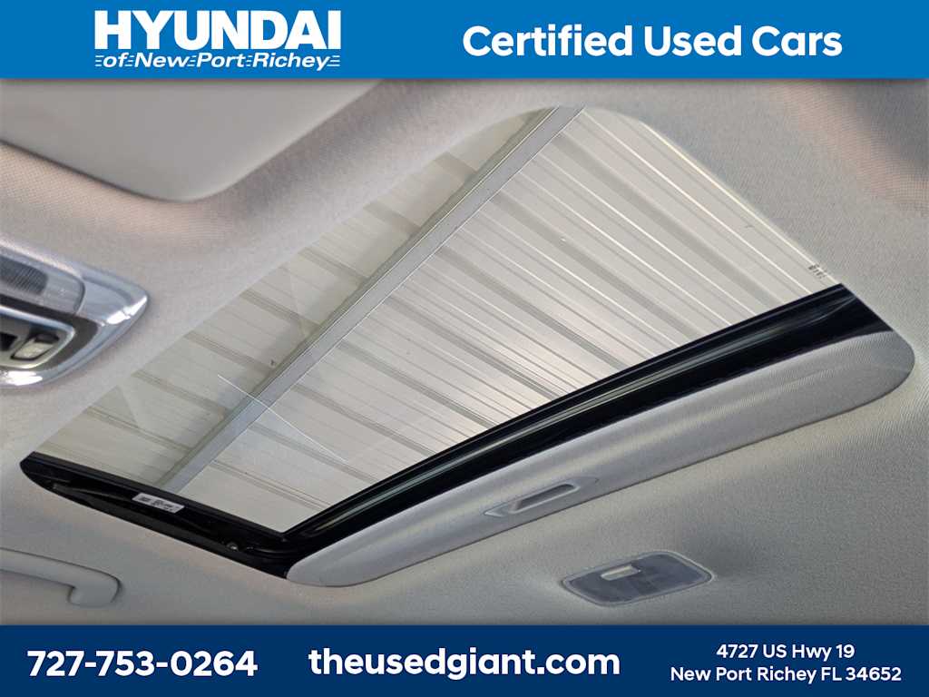 Thumbnail: 2024 Hyundai Elantra - 22