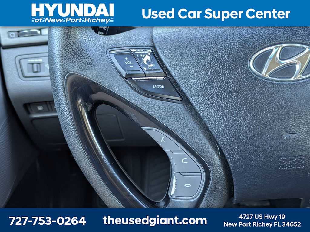 Thumbnail: 2012 Hyundai Sonata - 25