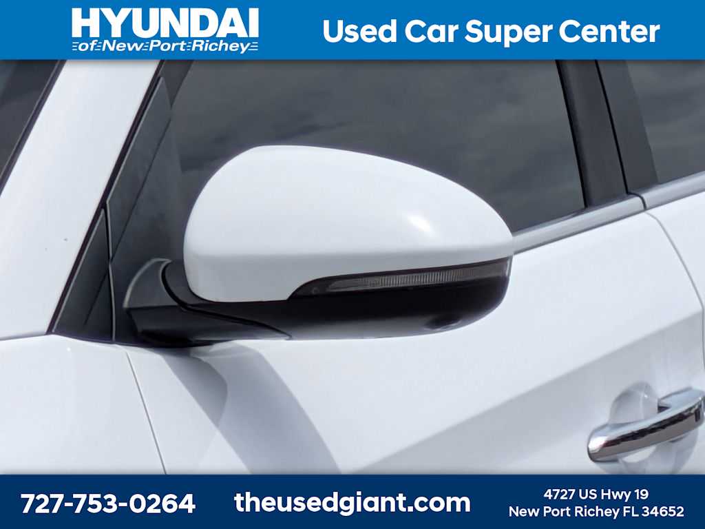 Thumbnail: 2019 Hyundai Tucson - 11