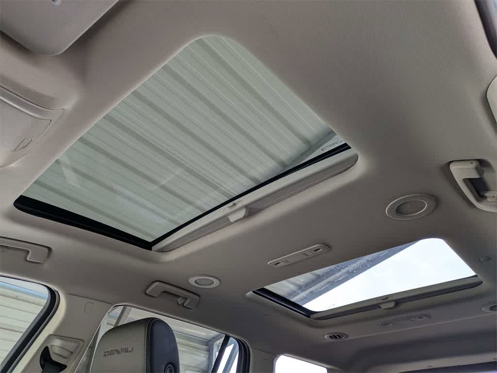 Thumbnail: 2023 GMC Acadia - 30