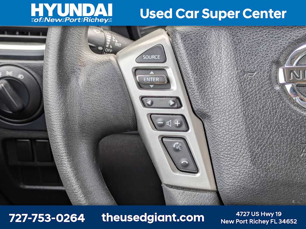 Thumbnail: 2018 Nissan Titan - 25