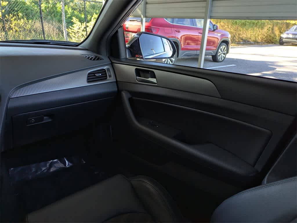 Thumbnail: 2018 Hyundai Sonata - 18