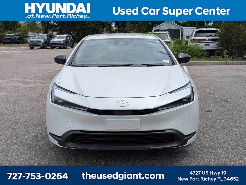 Thumbnail: 2024 Toyota Prius - 8
