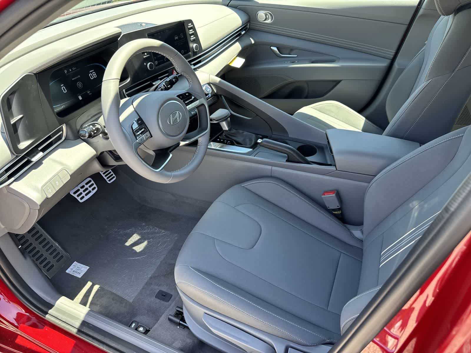 Thumbnail: 2025 Hyundai Elantra - 2