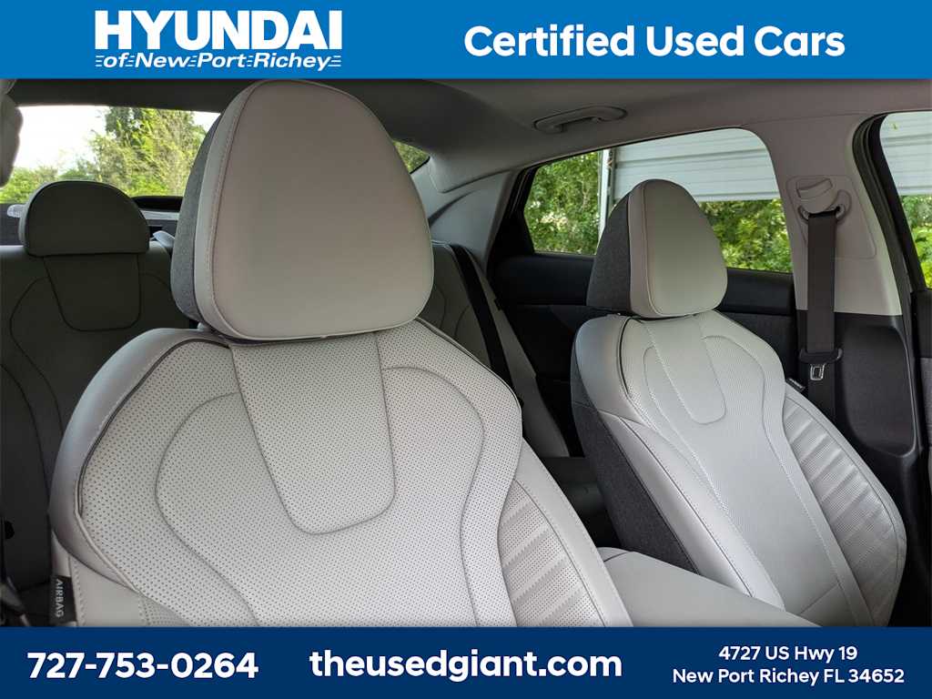 Thumbnail: 2024 Hyundai Elantra - 6