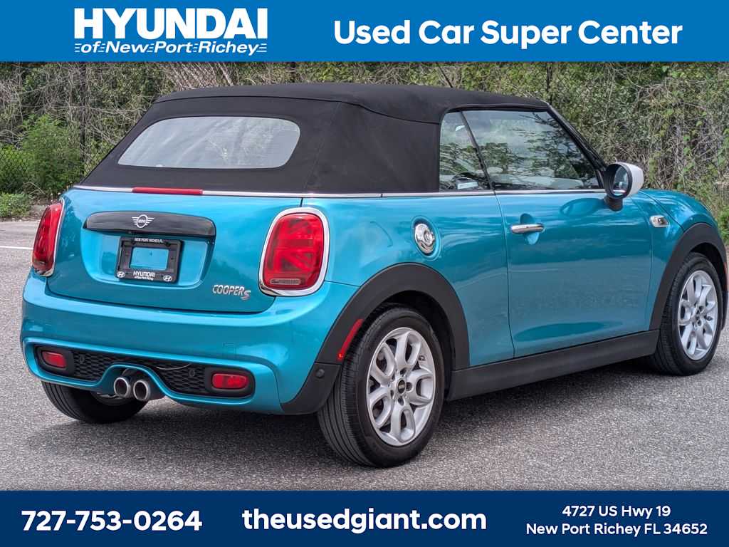 Thumbnail: 2020 MINI Cooper Convertible - 5