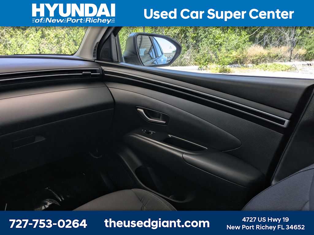 Thumbnail: 2023 Hyundai Tucson - 21