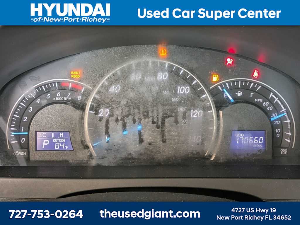 Thumbnail: 2012 Toyota Camry - 27