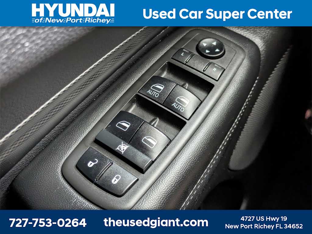 Thumbnail: 2021 Dodge Durango - 38