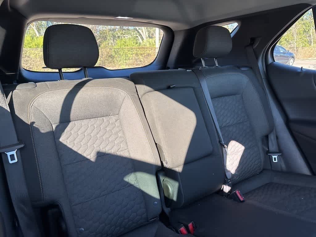 Thumbnail: 2021 Chevrolet Equinox - 9