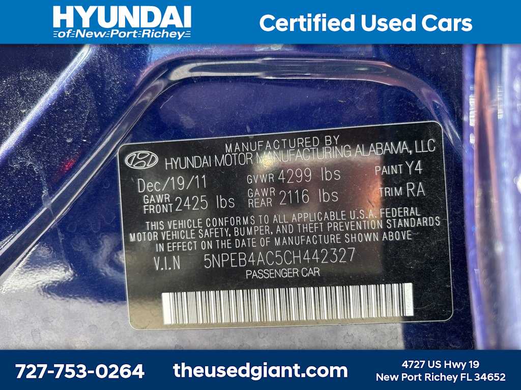 Thumbnail: 2012 Hyundai Sonata - 12