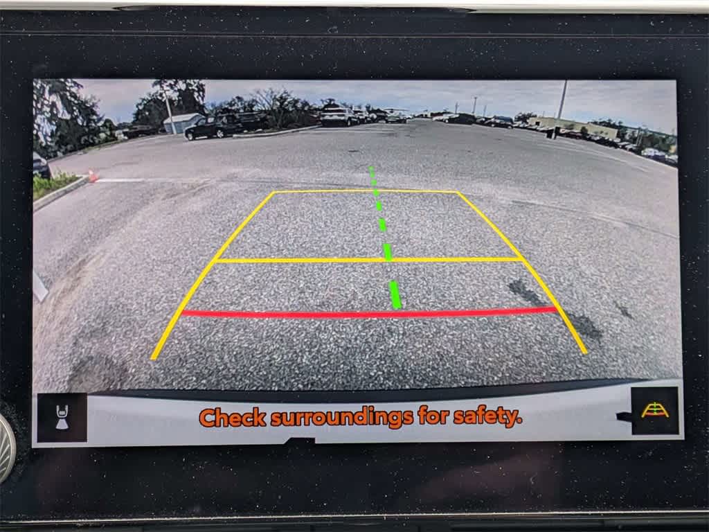 Thumbnail: 2025 Toyota RAV4 - 25