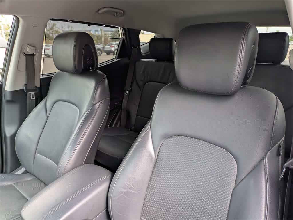 Thumbnail: 2017 Hyundai Santa Fe - 7