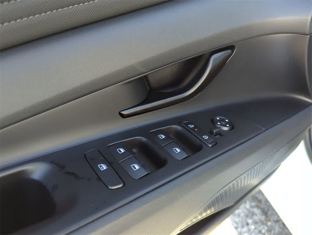 Thumbnail: 2026 Hyundai Elantra - 17