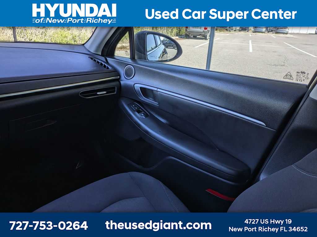 Thumbnail: 2021 Hyundai Sonata - 16