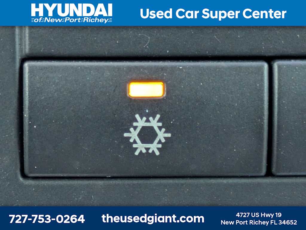 Thumbnail: 2007 Chrysler 300 - 23