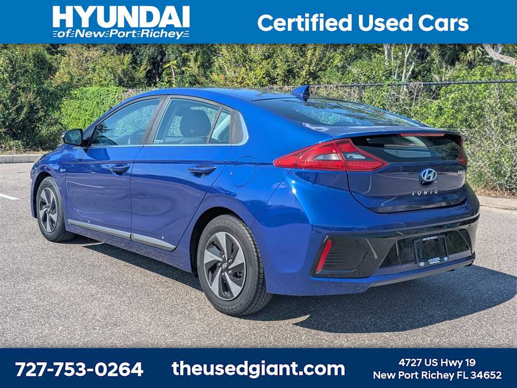 Thumbnail: 2019 Hyundai Ioniq - 3