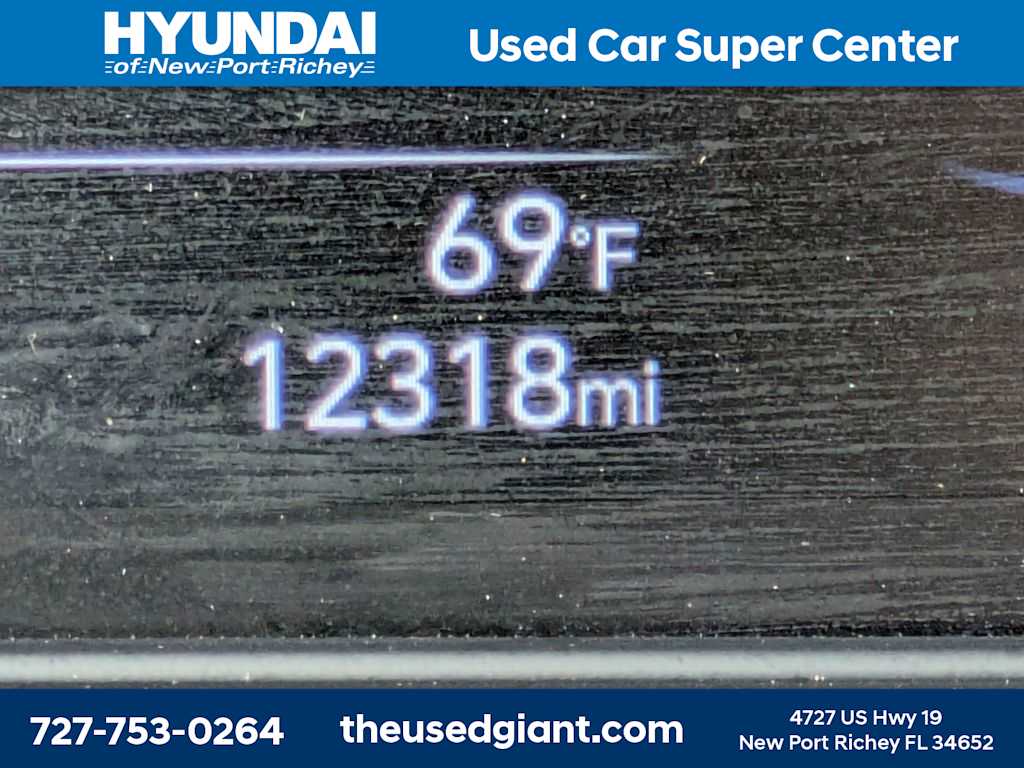 Thumbnail: 2023 Hyundai Venue - 30