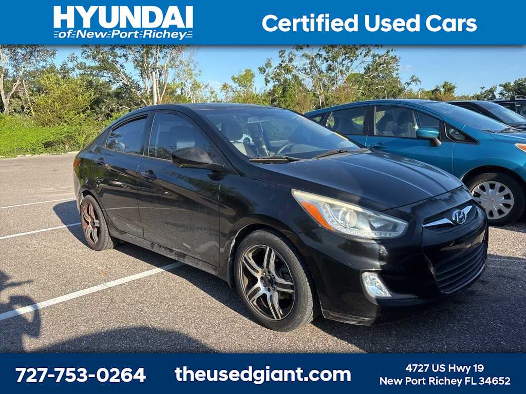 Thumbnail: 2014 Hyundai Accent - 4