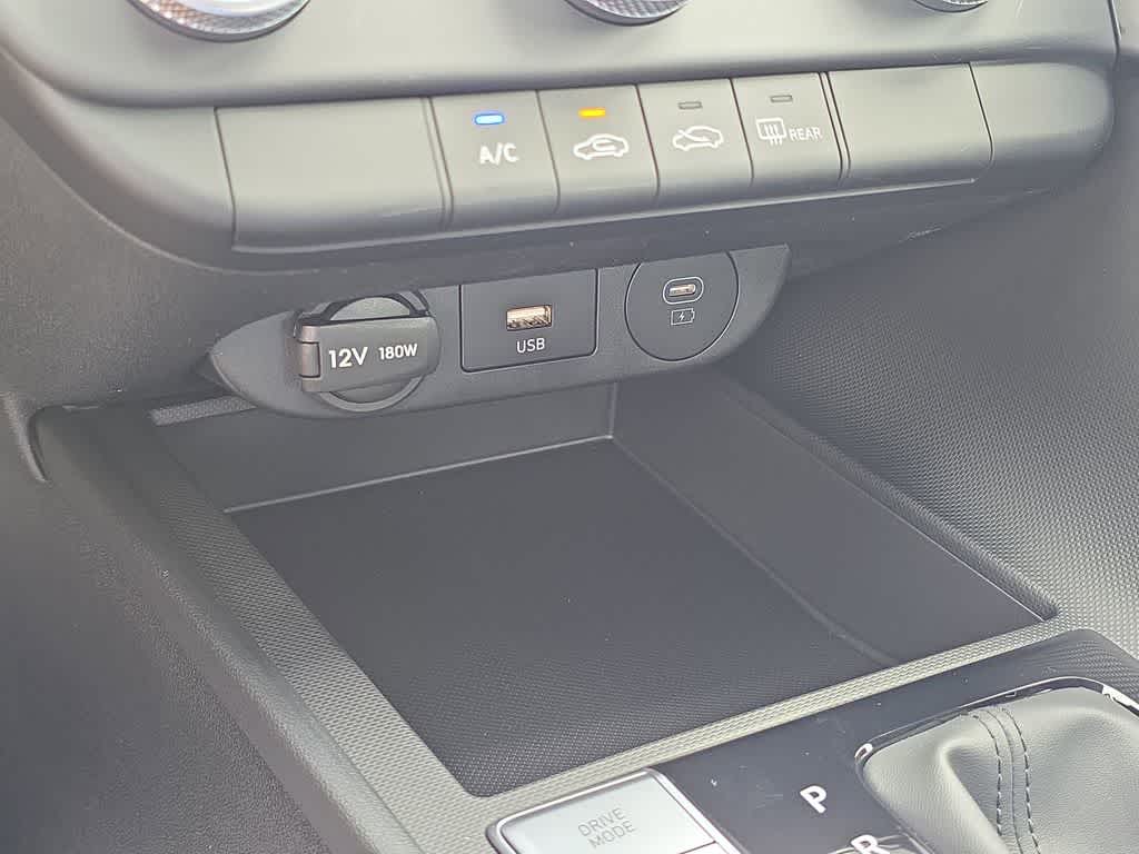 Thumbnail: 2026 Hyundai Elantra - 32