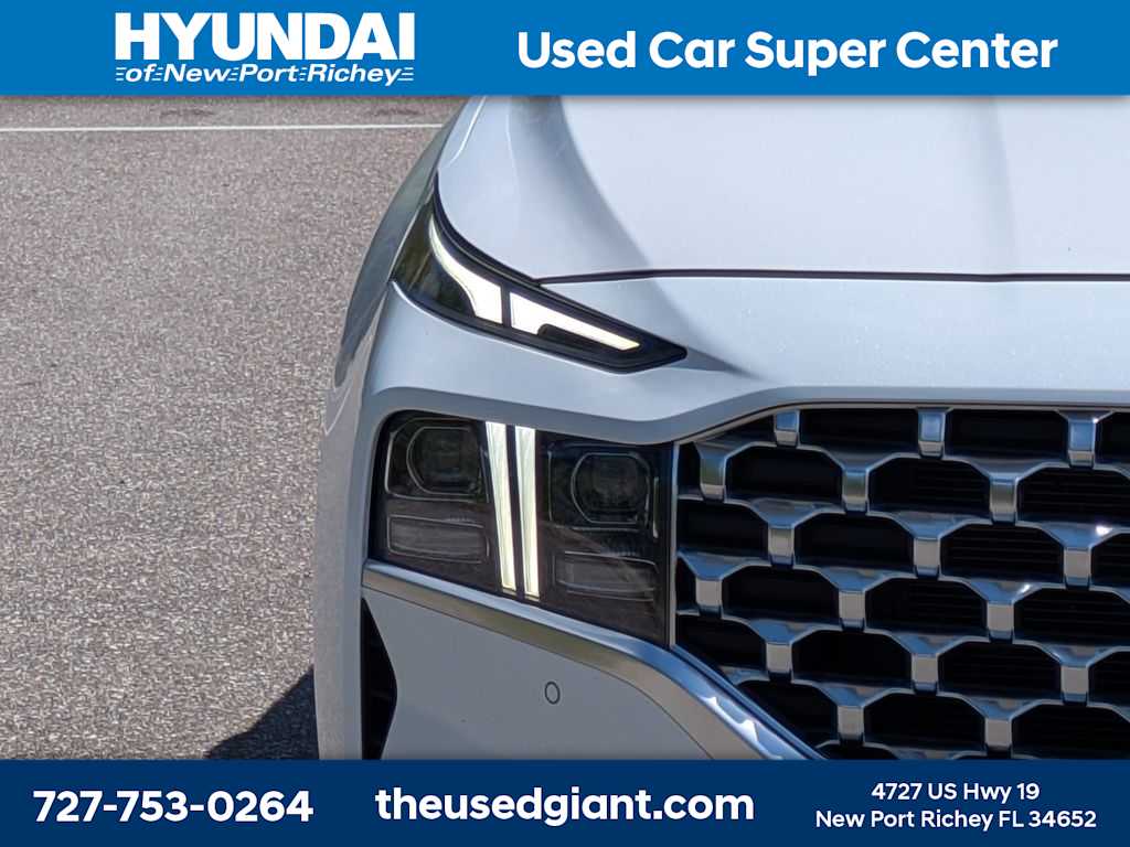 Thumbnail: 2023 Hyundai Santa Fe - 9