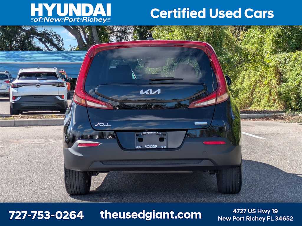 Thumbnail: 2022 Kia Soul - 4